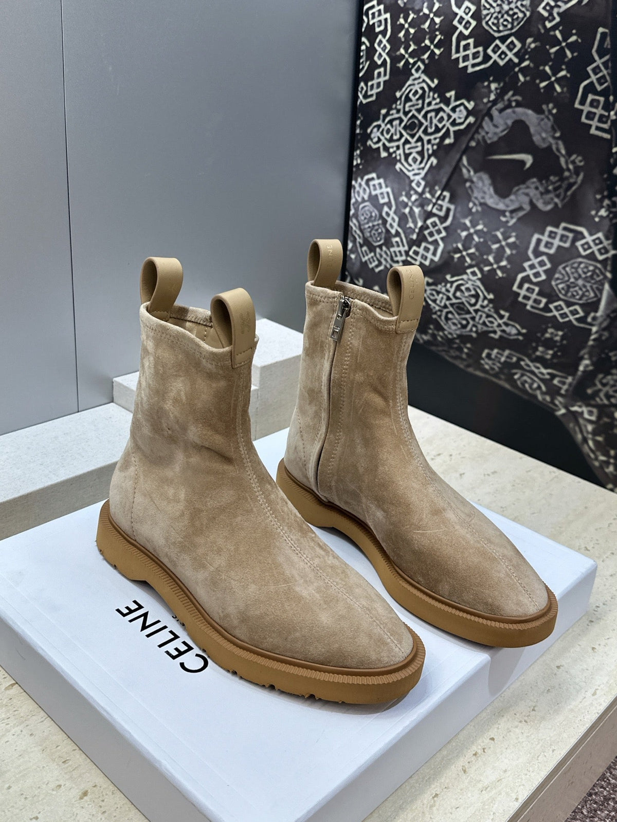 Celine 2026 Flow Zipped Boots Suede Sheepskin 959436