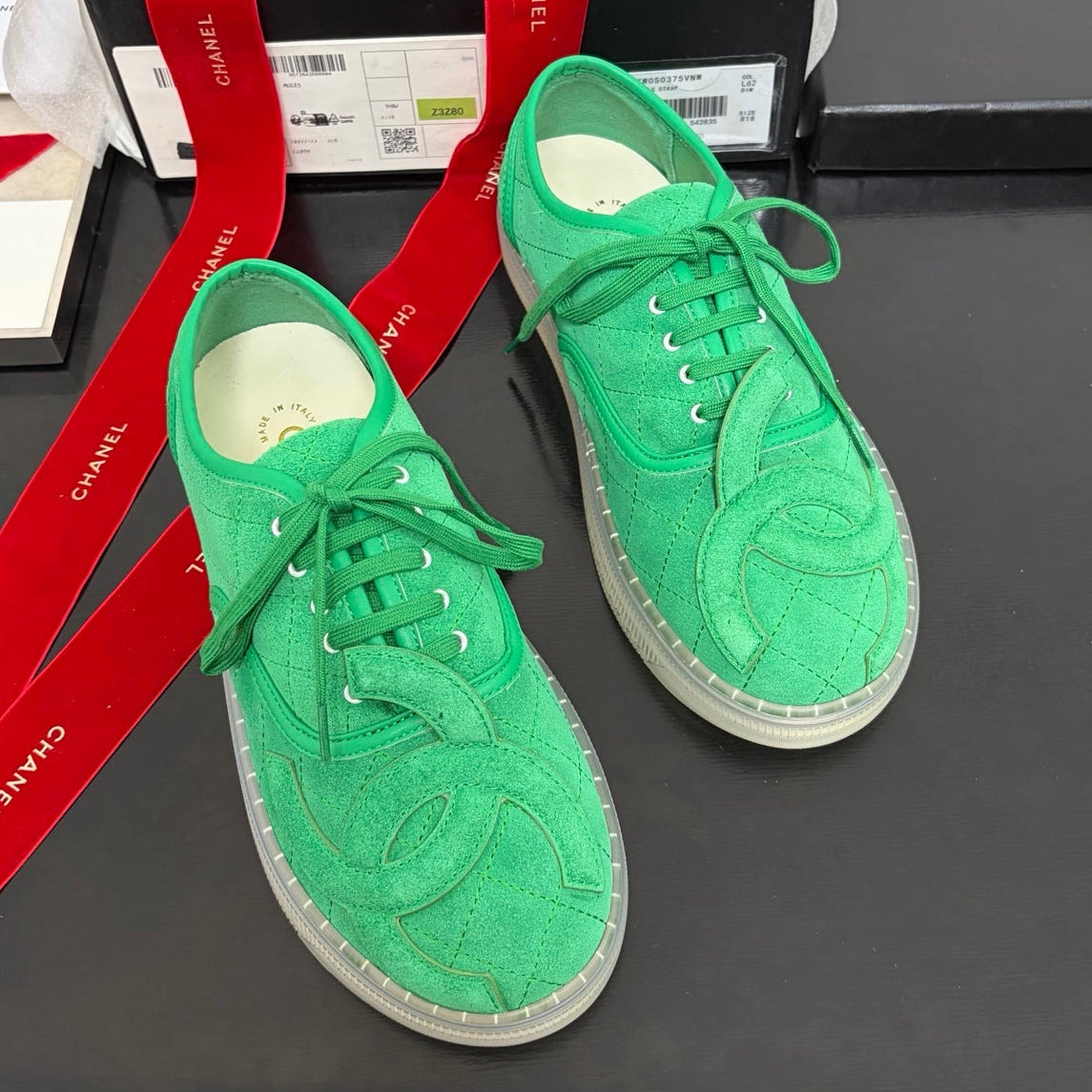 Chanel 2026 Low-Top Sneakers Suede Leather 188979