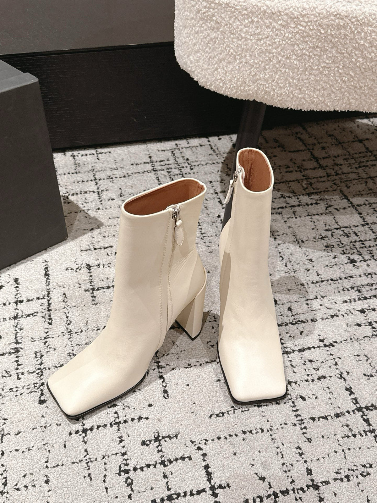 Alaia 2025 Square Toe High Heeled Ankle Boot Cream Calfskin 558664