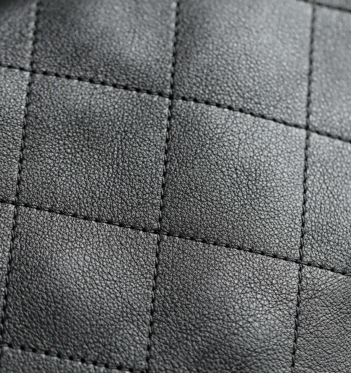 Chanel 25s 𝗛𝗼𝗯𝗼 Backpack Small Black Calfskin 340195