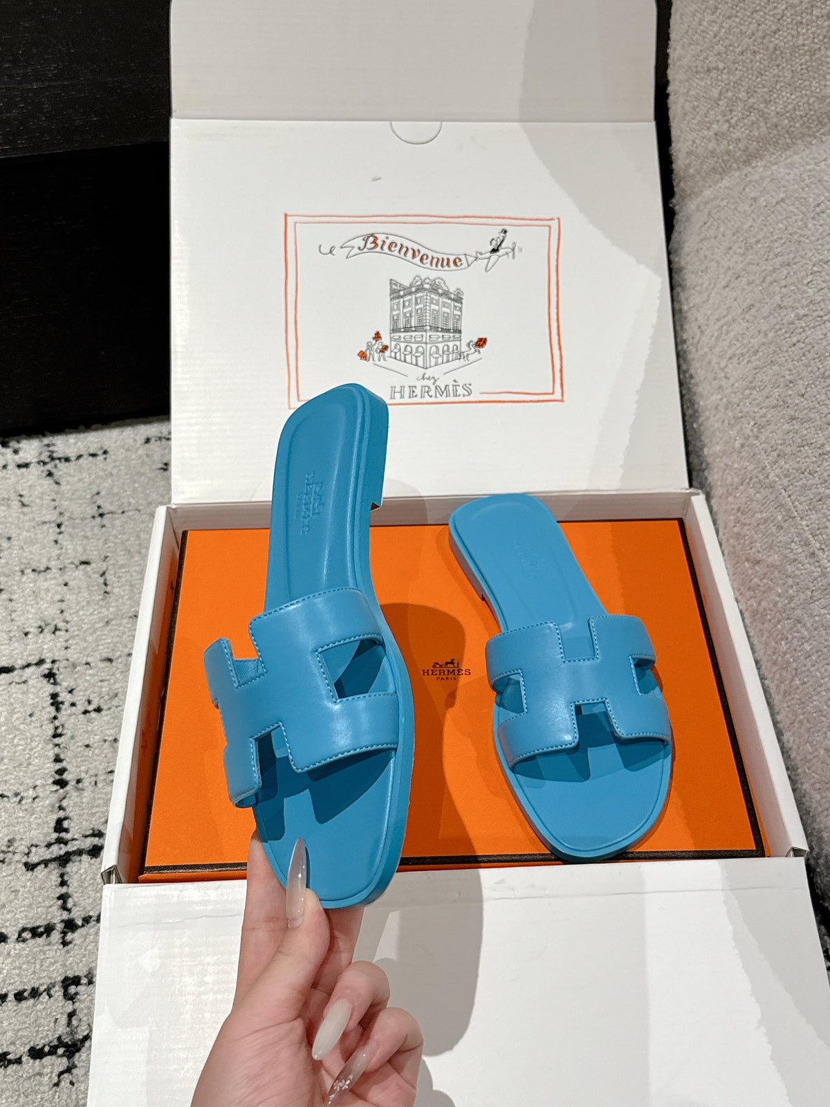 HM 25 Oran Sandal Blue Calfskin