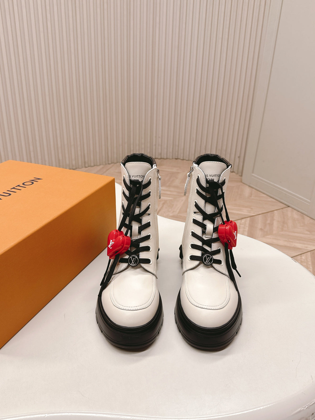LV 2026 Martin Boot With Heart-shaped White Calfskin 595468