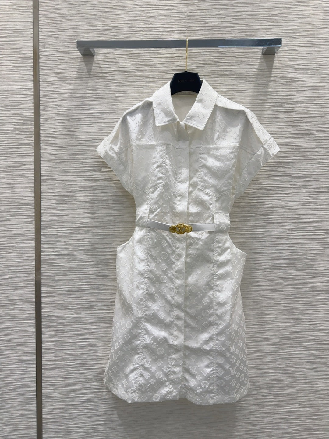 LV 25S Classic Stylish Dress White Polyester