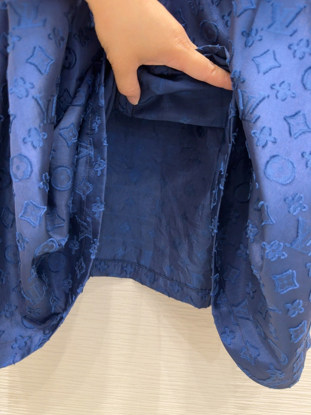 LV 25S Classic Stylish Dress Blue Polyester