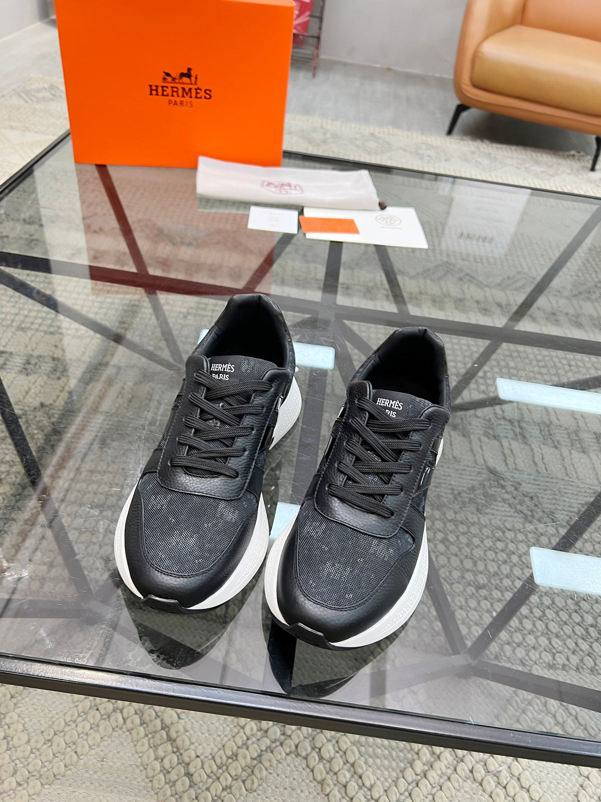 HM Men's Sneaker Black Cowhide Fabric 603852