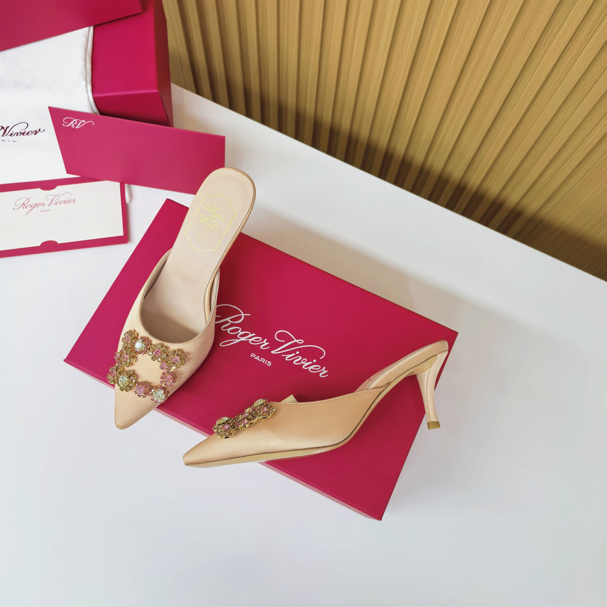 Viv Diamond Mules Champagne Silk 247392