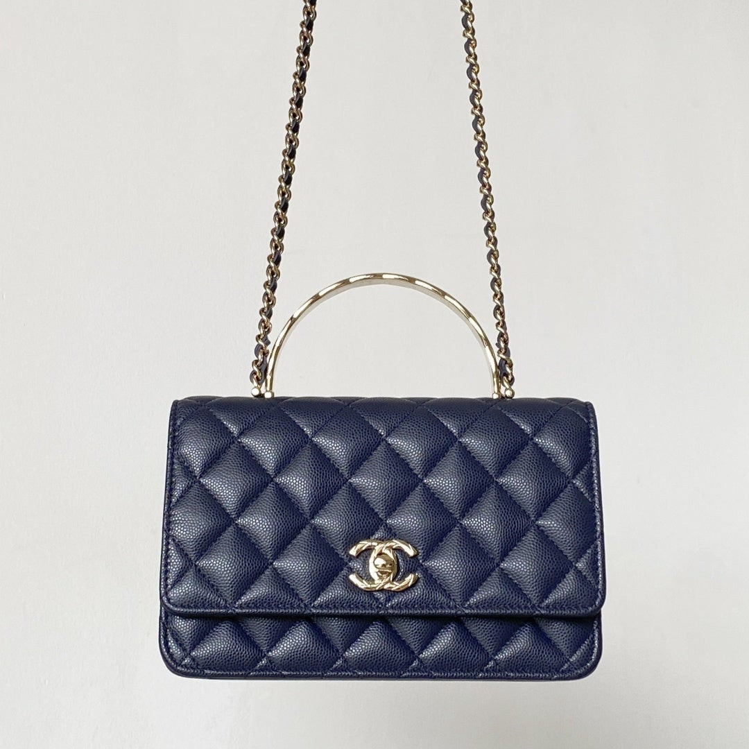 CC handle bag 19 dark blue caviar