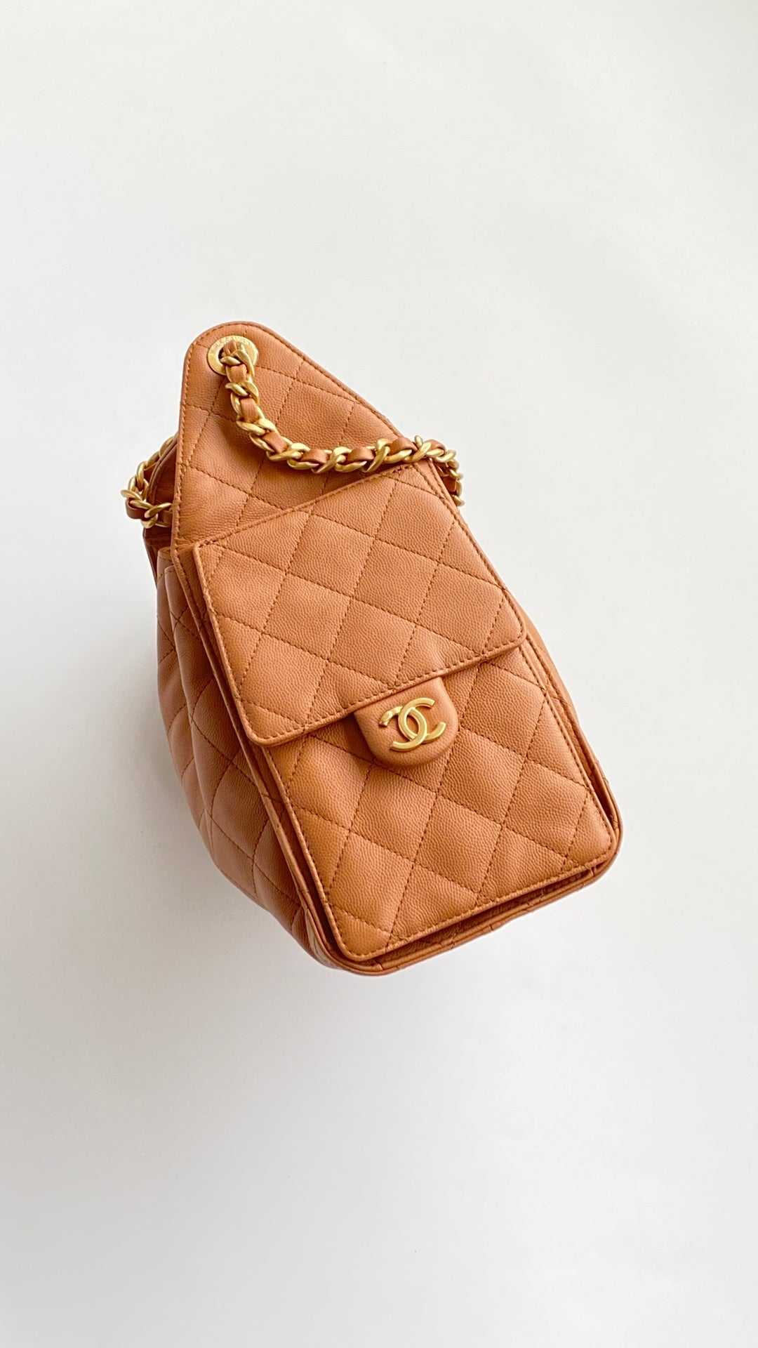 CC 25B Hobo Bags 30cm Caramel Grained Calfskin