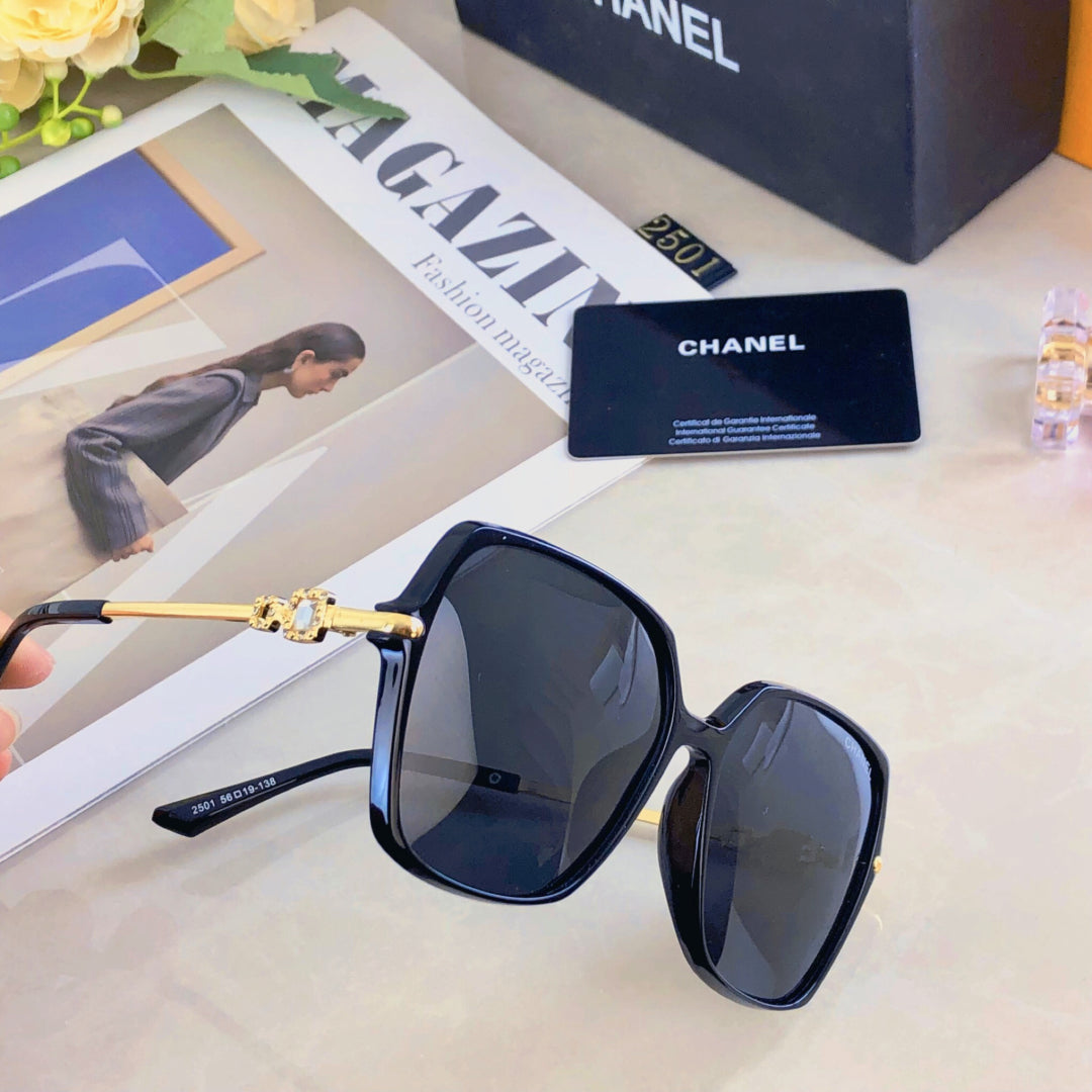 Chanel Sunglasses 559565