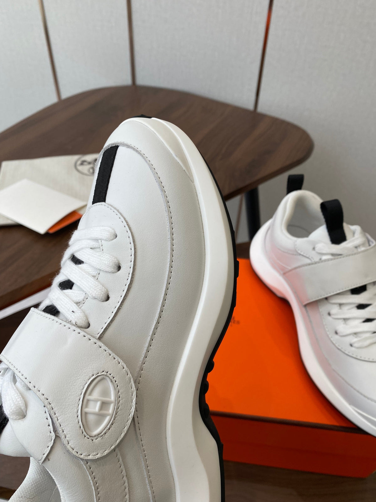 HM couple's sneakers white black suede 477366