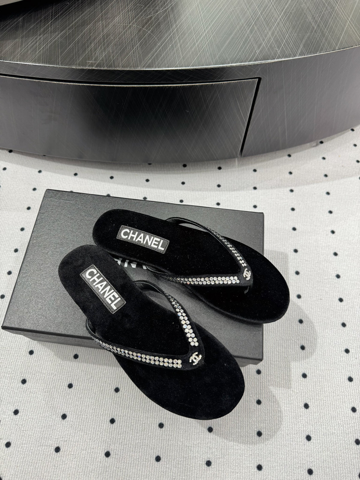 CC Thong Slippers Black Velvet
