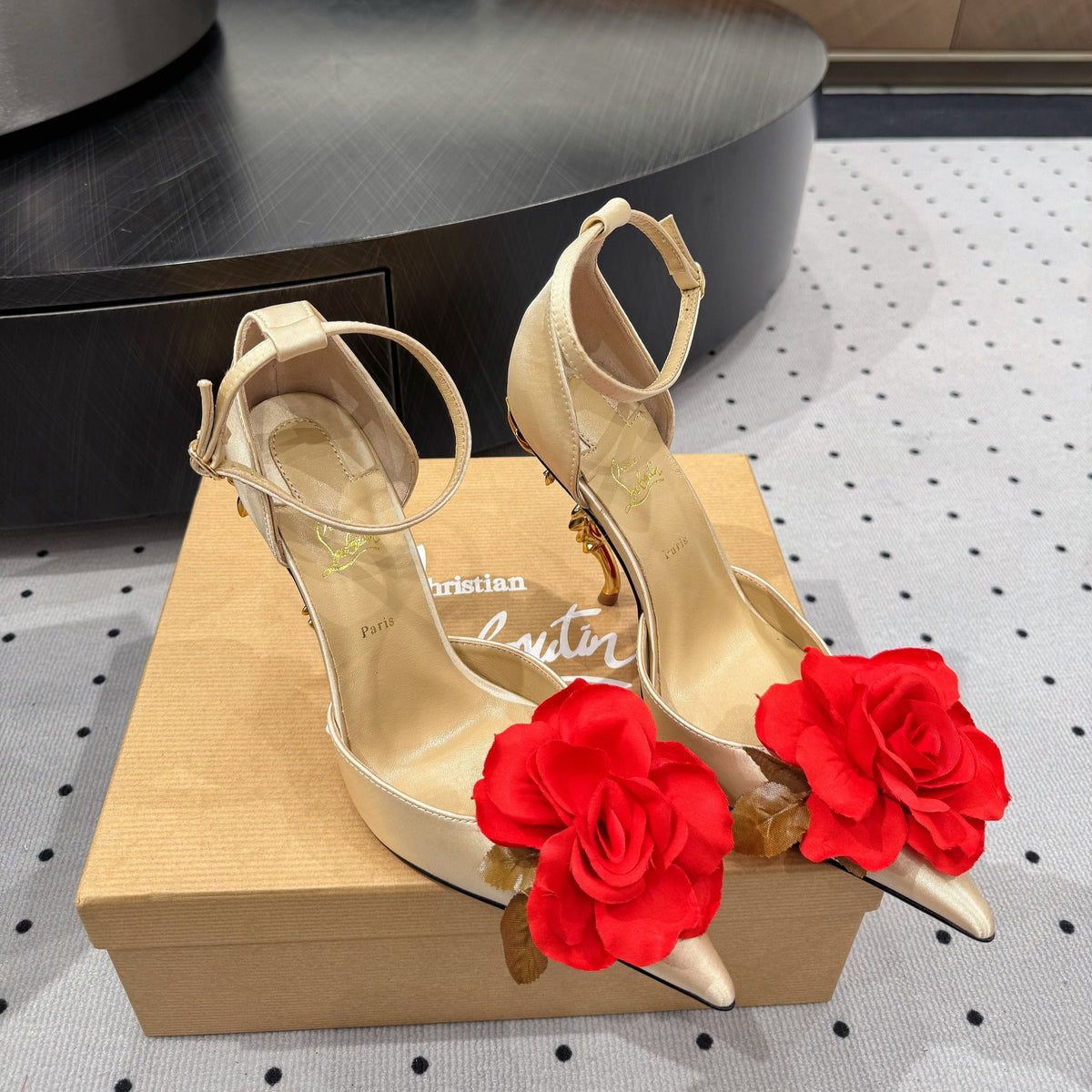 CL Slingback Pumps Red Flower Beige Sheepskin 389777