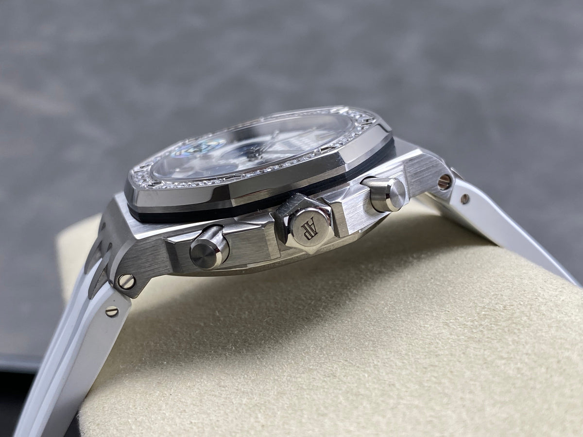 Audemars Piguet Royal Oak Chronograph 37mm White Blue Dial