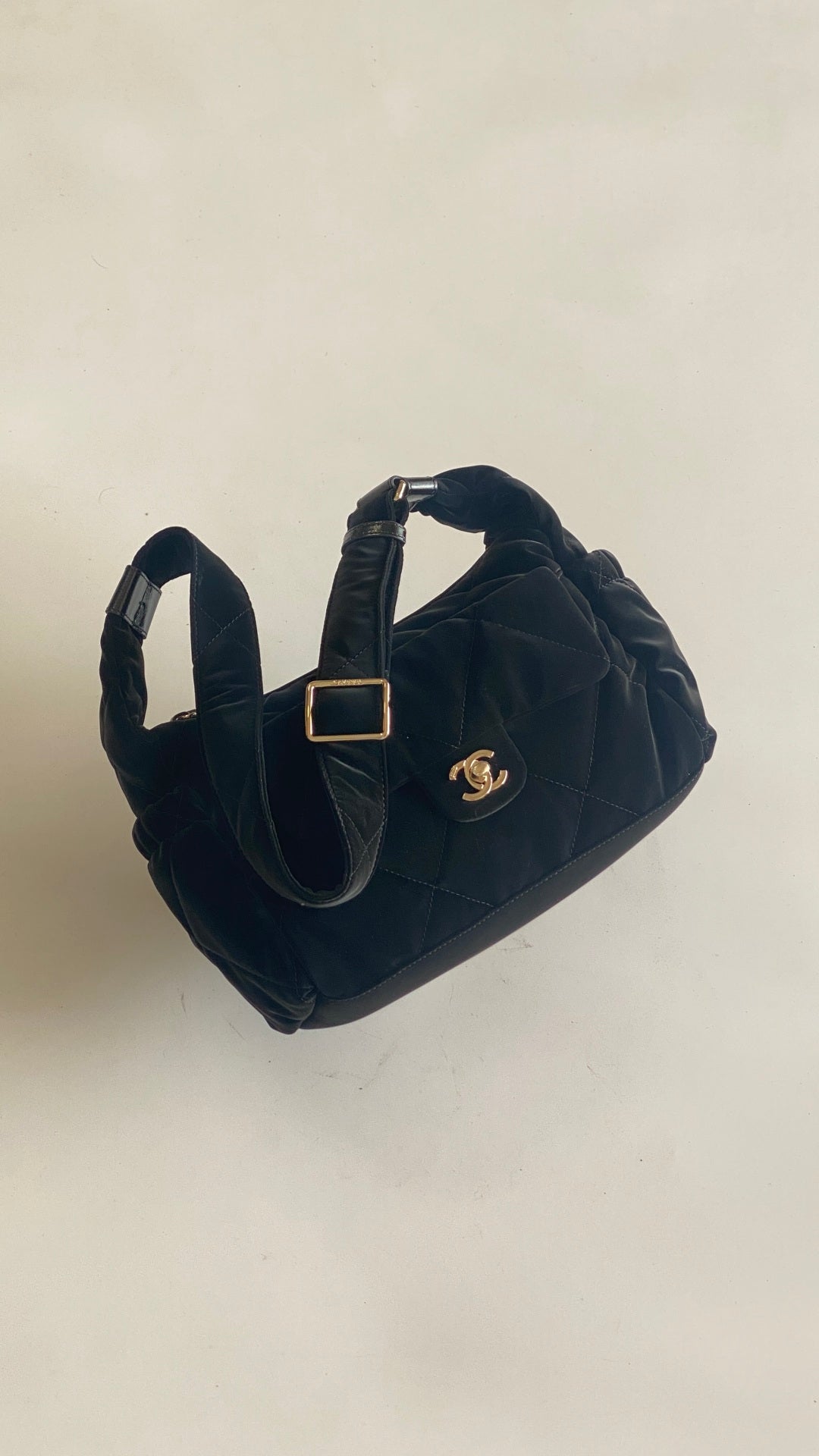 Chanel 25 Bowling Bag 32cm Black Velvet