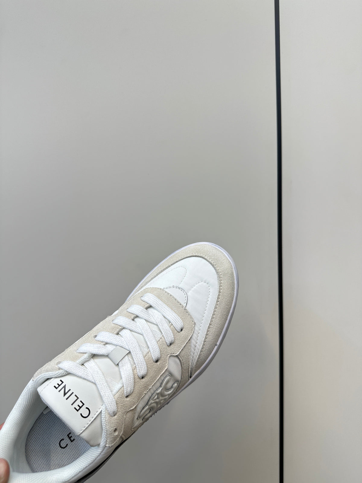 Celine 25 Sneaker Beige Suede 289248