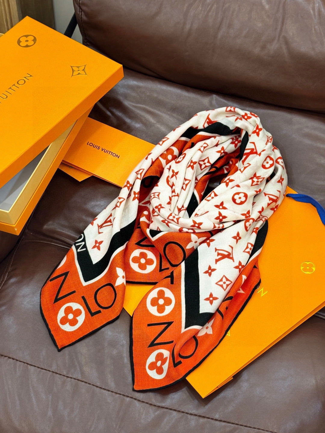 LV Velvet Square Scarf 135cm White Orange Cashmere 970947