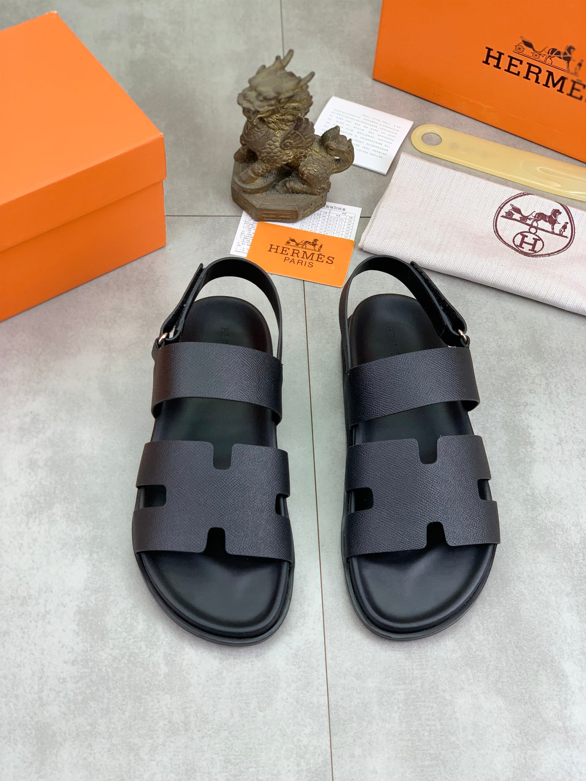 HM Men's Genius Sandals Black Calfskin 645502