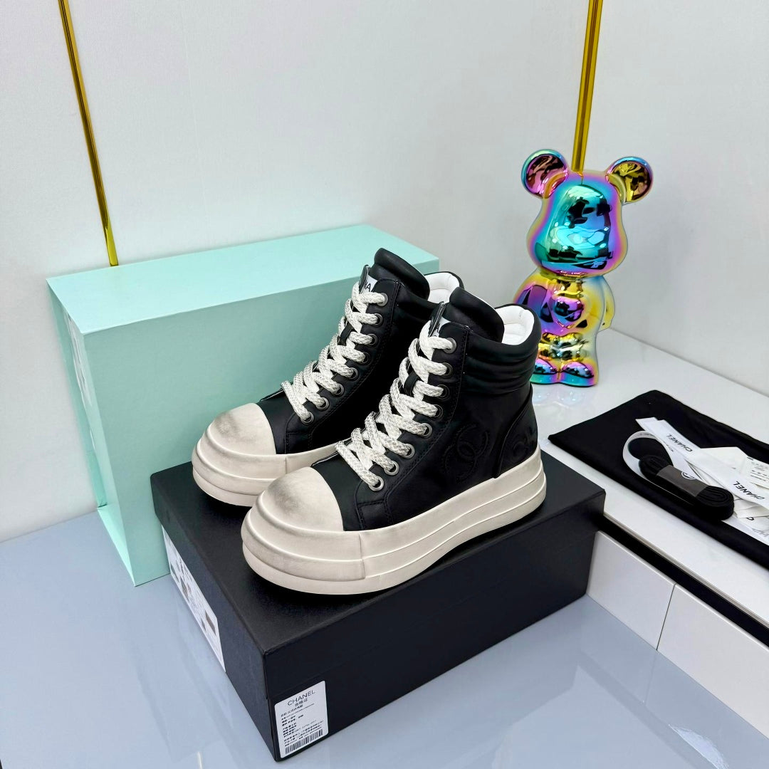 Chanel 25 High Sneaker Black White Cowhide 469784