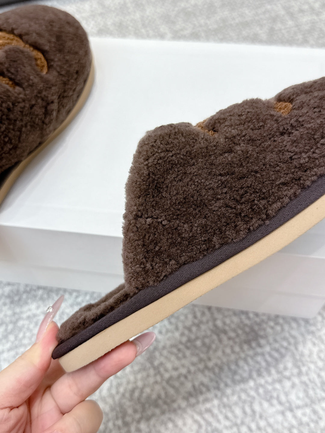 Celine 2026 Triomphe Shearling Mule Furry 654873