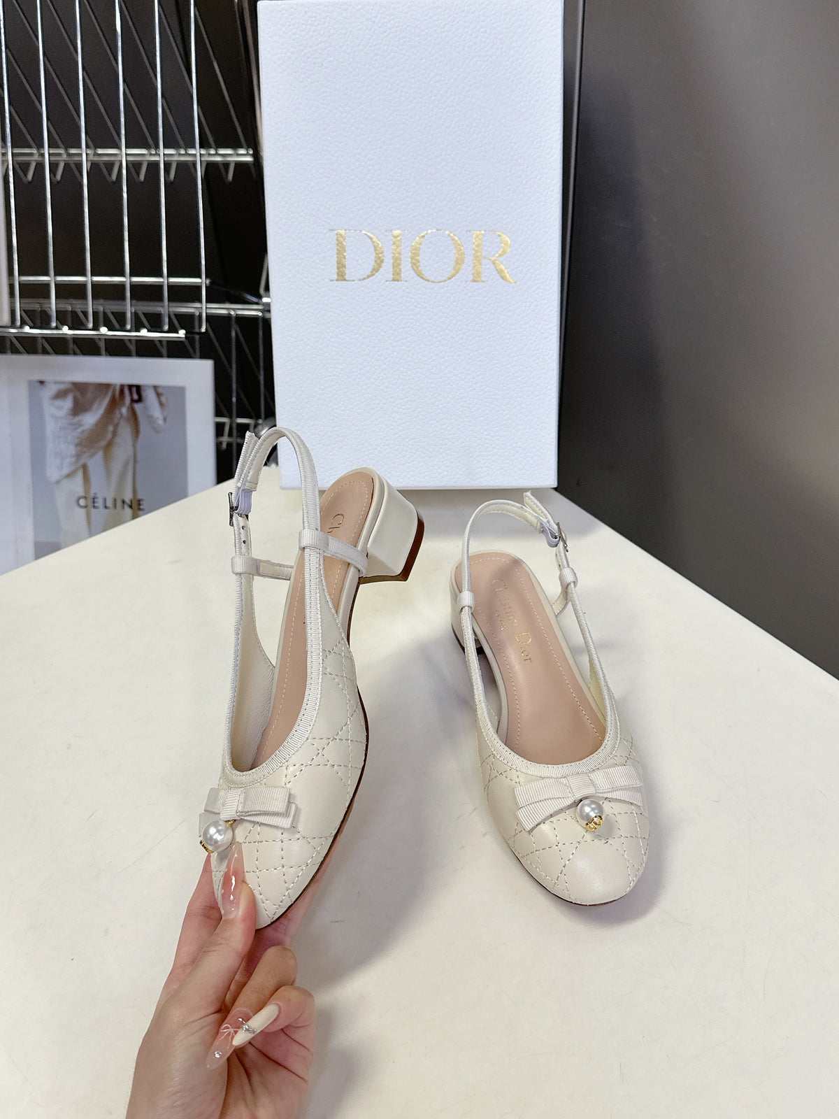 CD 25 Slingback Heel White 307172