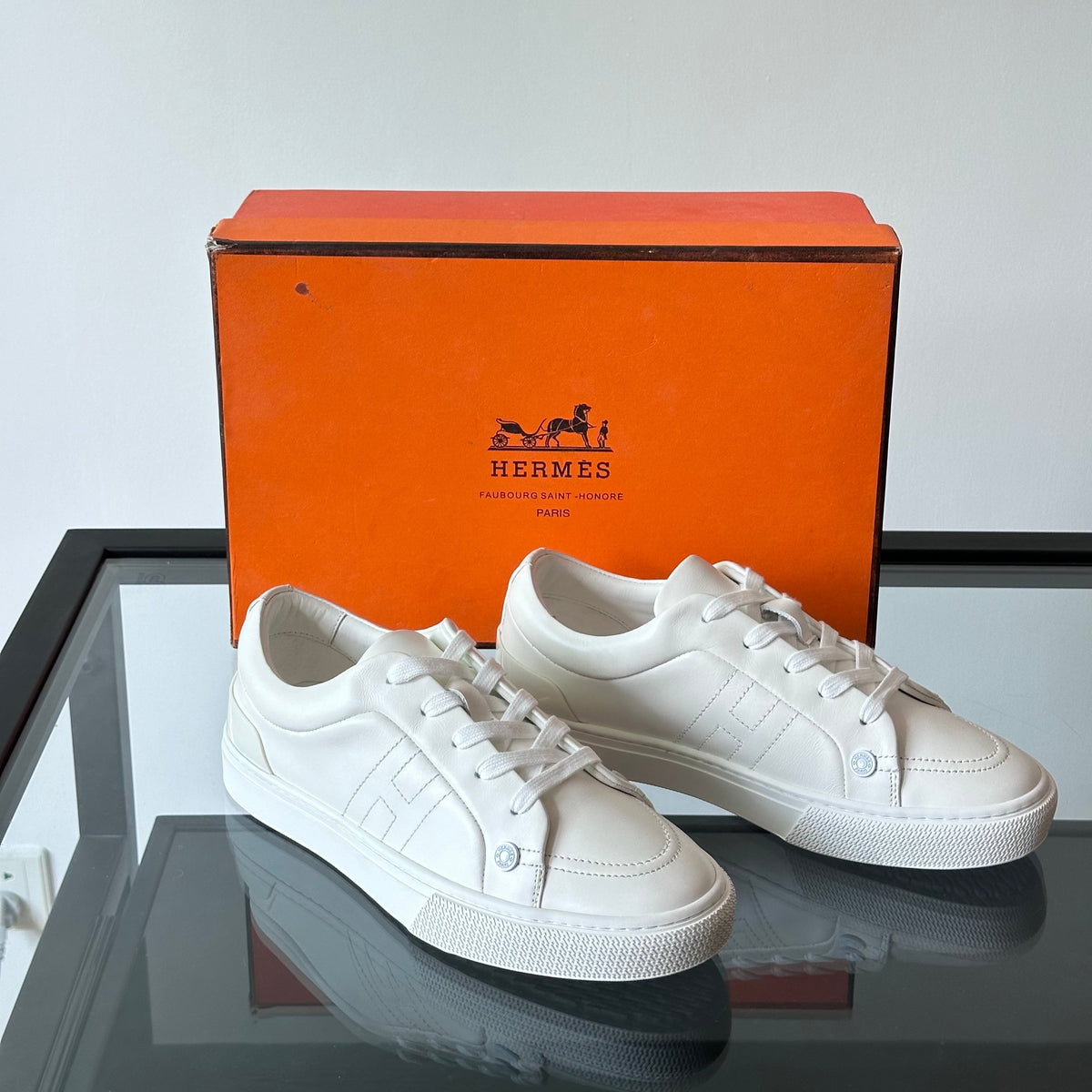 HM Sneaker White Calfskin 523027