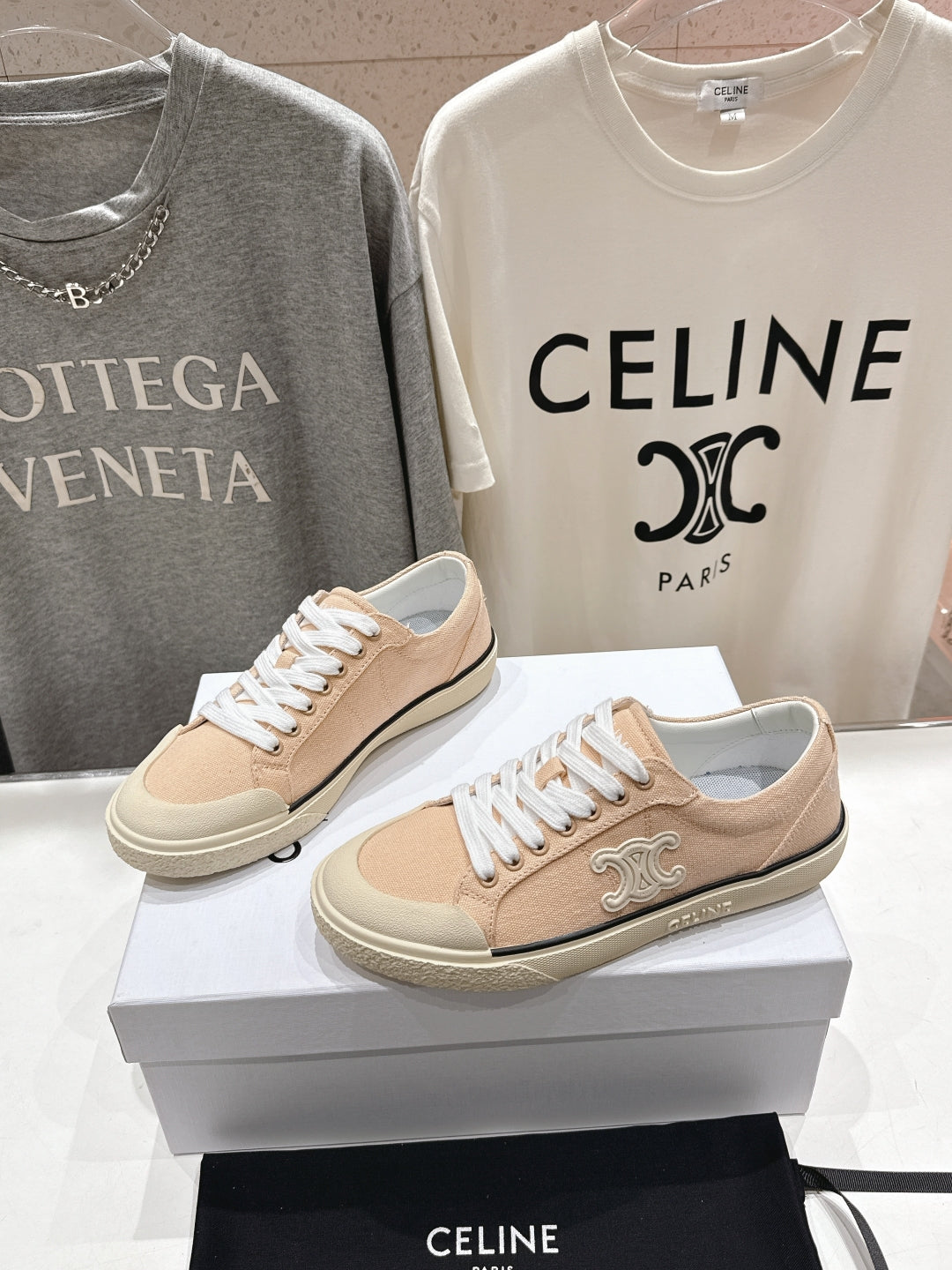 CELINE 25C Sneaker Sofr Apricot Canvas 236759
