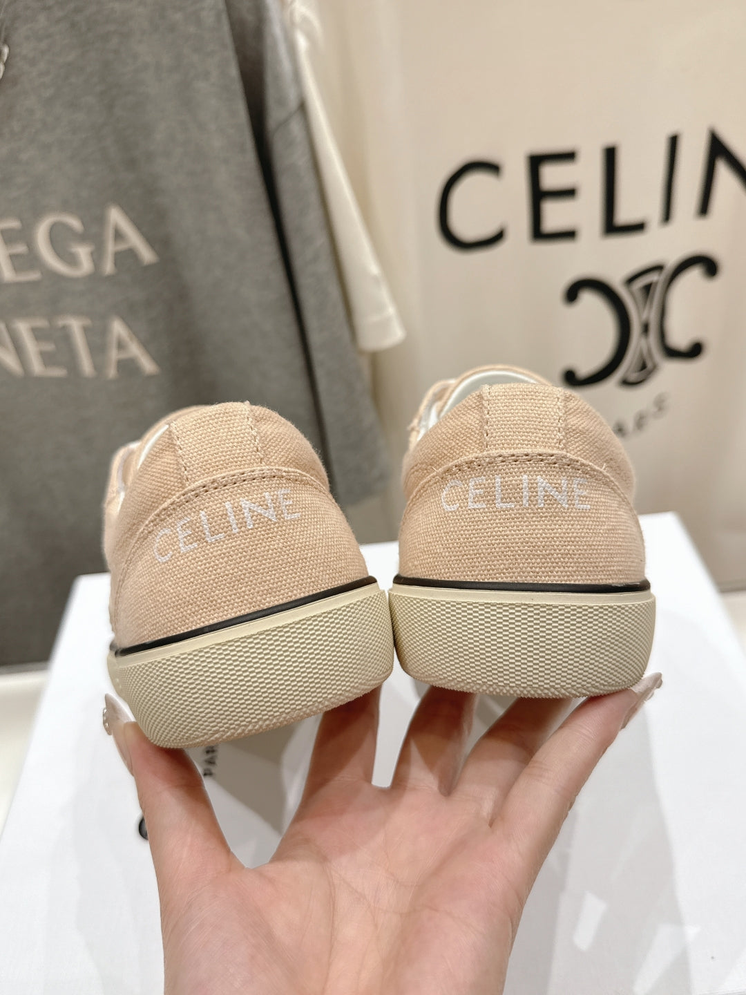 CELINE 25C Sneaker Sofr Apricot Canvas 236759