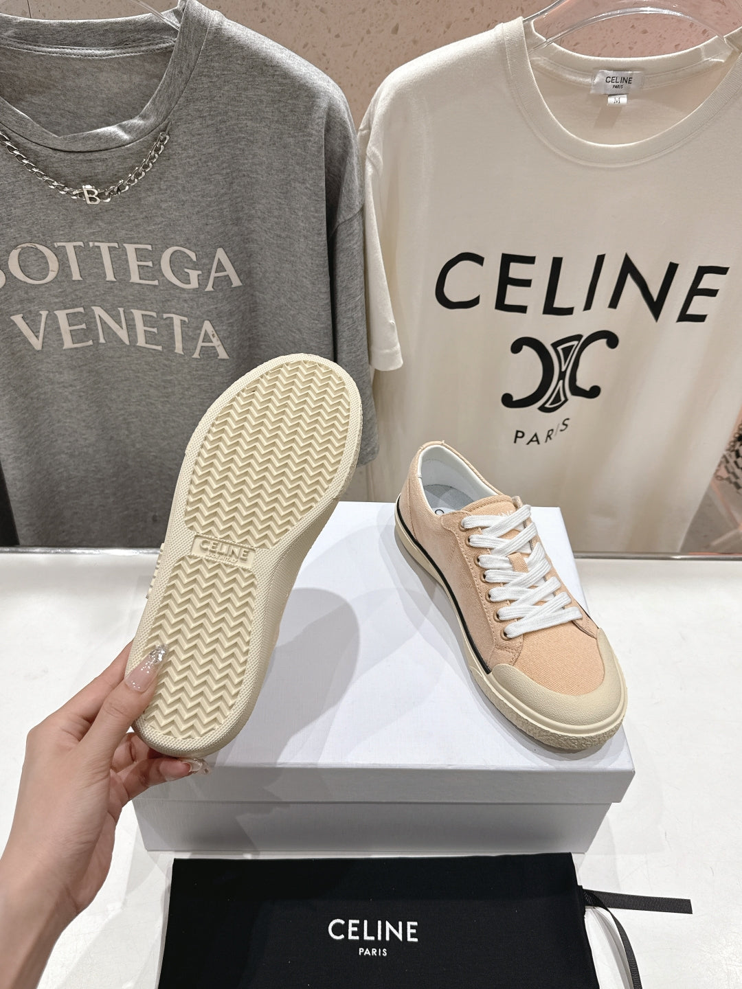 CELINE 25C Sneaker Sofr Apricot Canvas 236759
