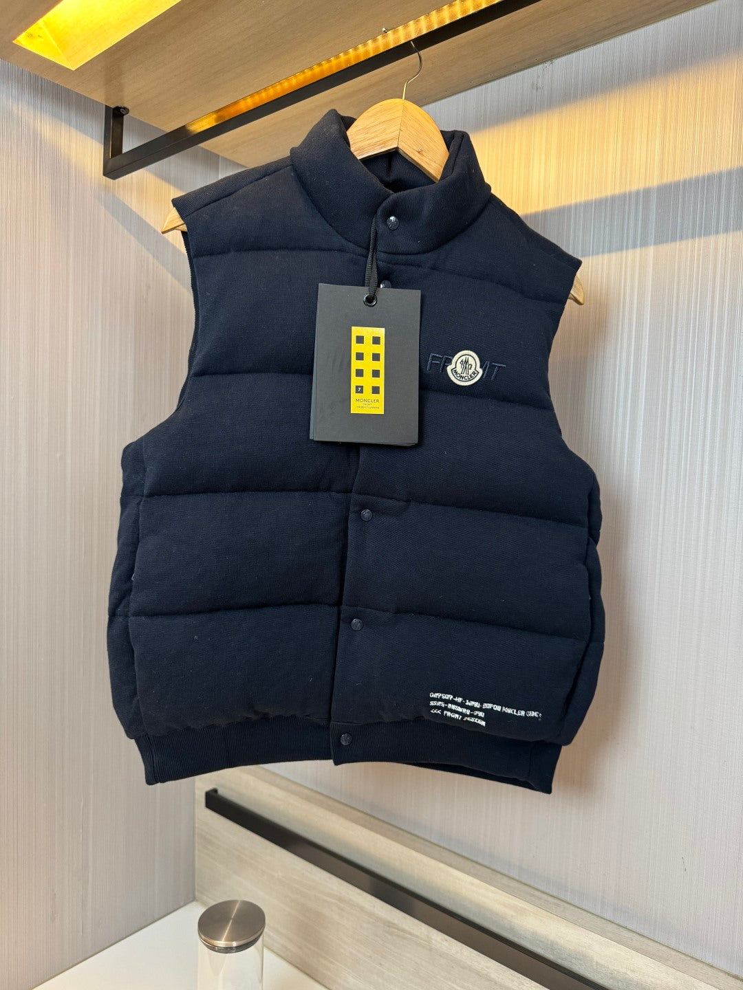 Moncler 25 Vest Wool Mix Polyester 285698