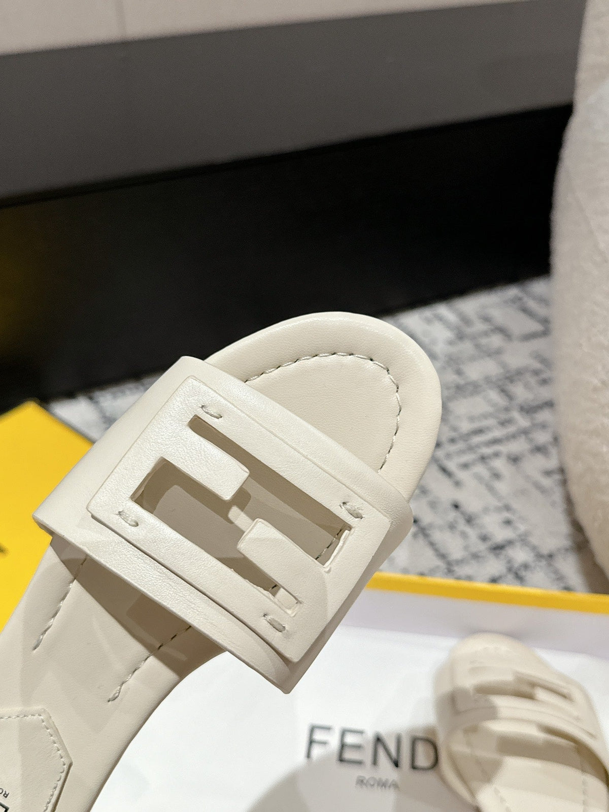 FF Baguette Ivory Leather Slide
