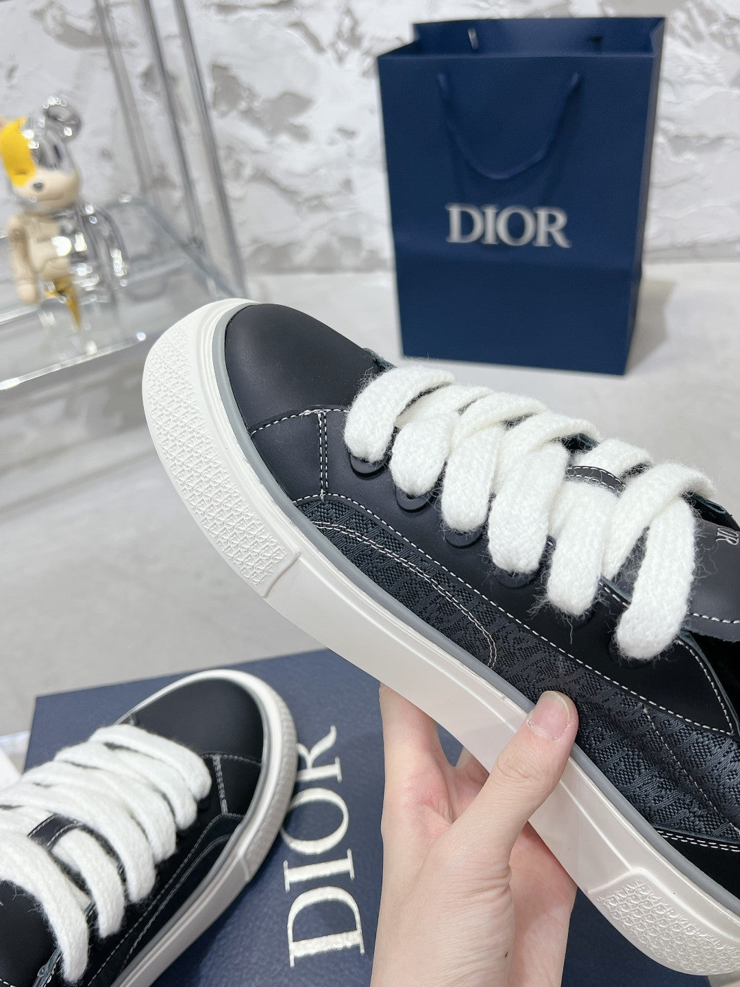 CD B33 Sneaker 30mm In Black Calfskin 100662