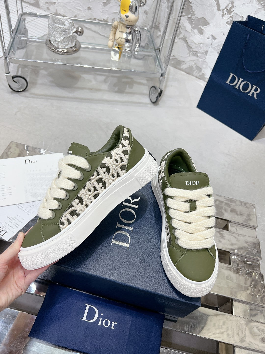 CD B33 Sneaker 30mm In Moss Green Calfskin  100664