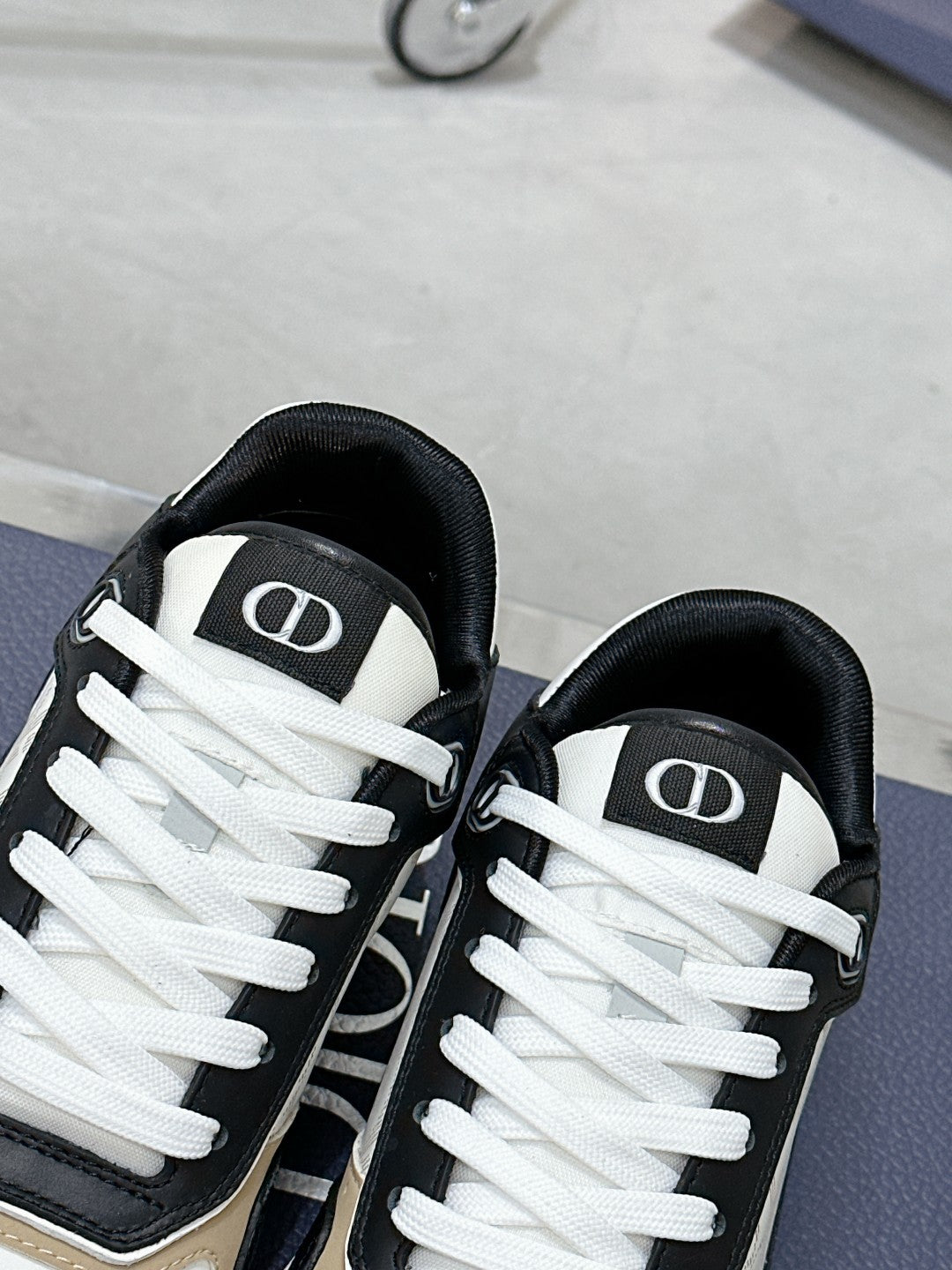 CD B27 Low-Top Sneaker 30mm In Black White Monogram Calfskin 100809