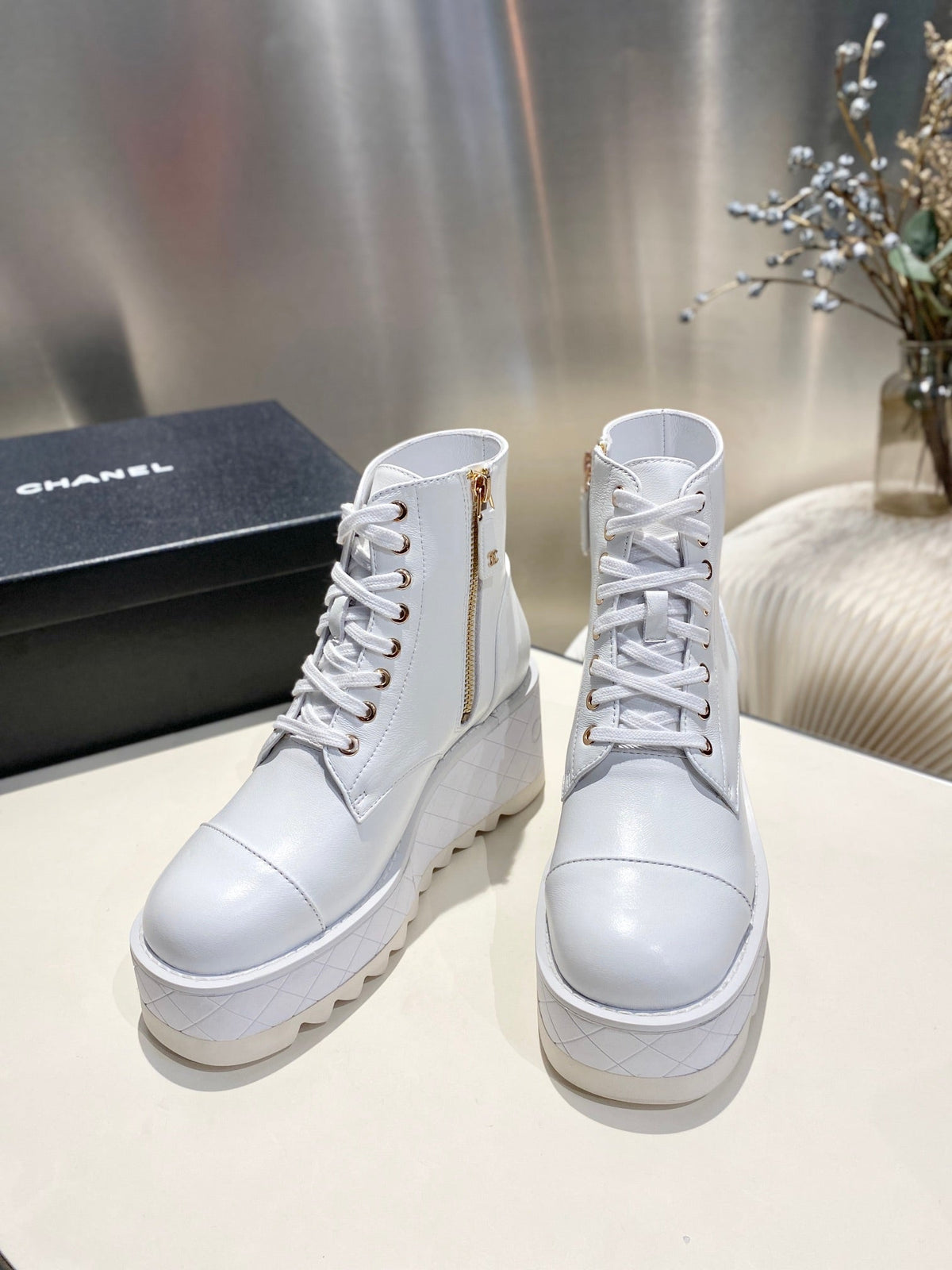 CC Ankle Boots 100m White Lambskin