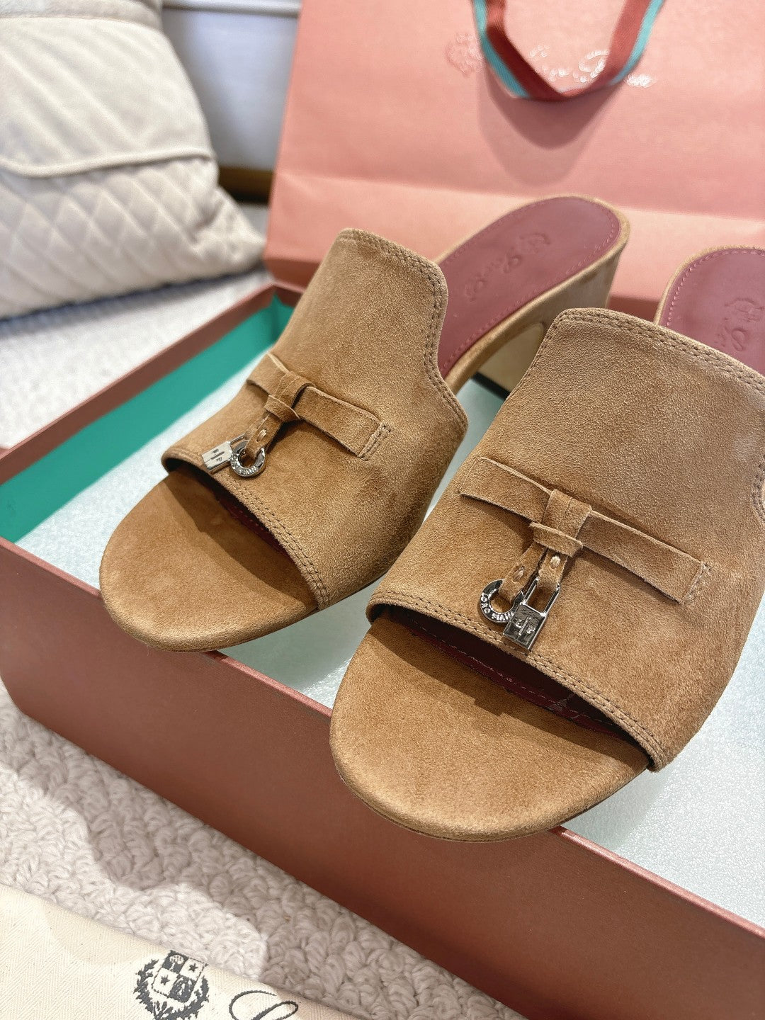 LP 25C Summer Charms Mules 55MM Marigold Brown Suede 215033