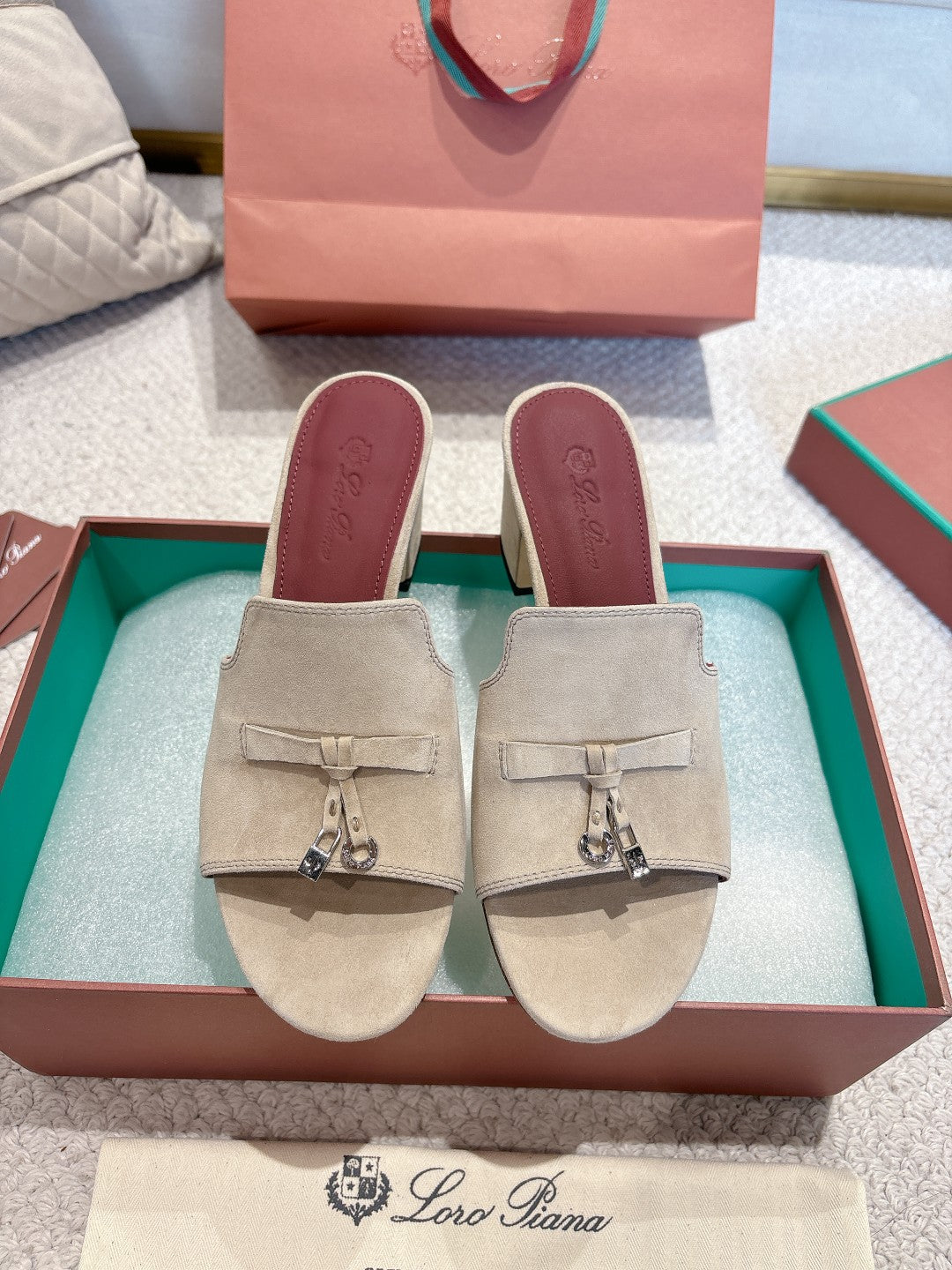 LP 25 Summer Charm Sandal 55 Grey Suede