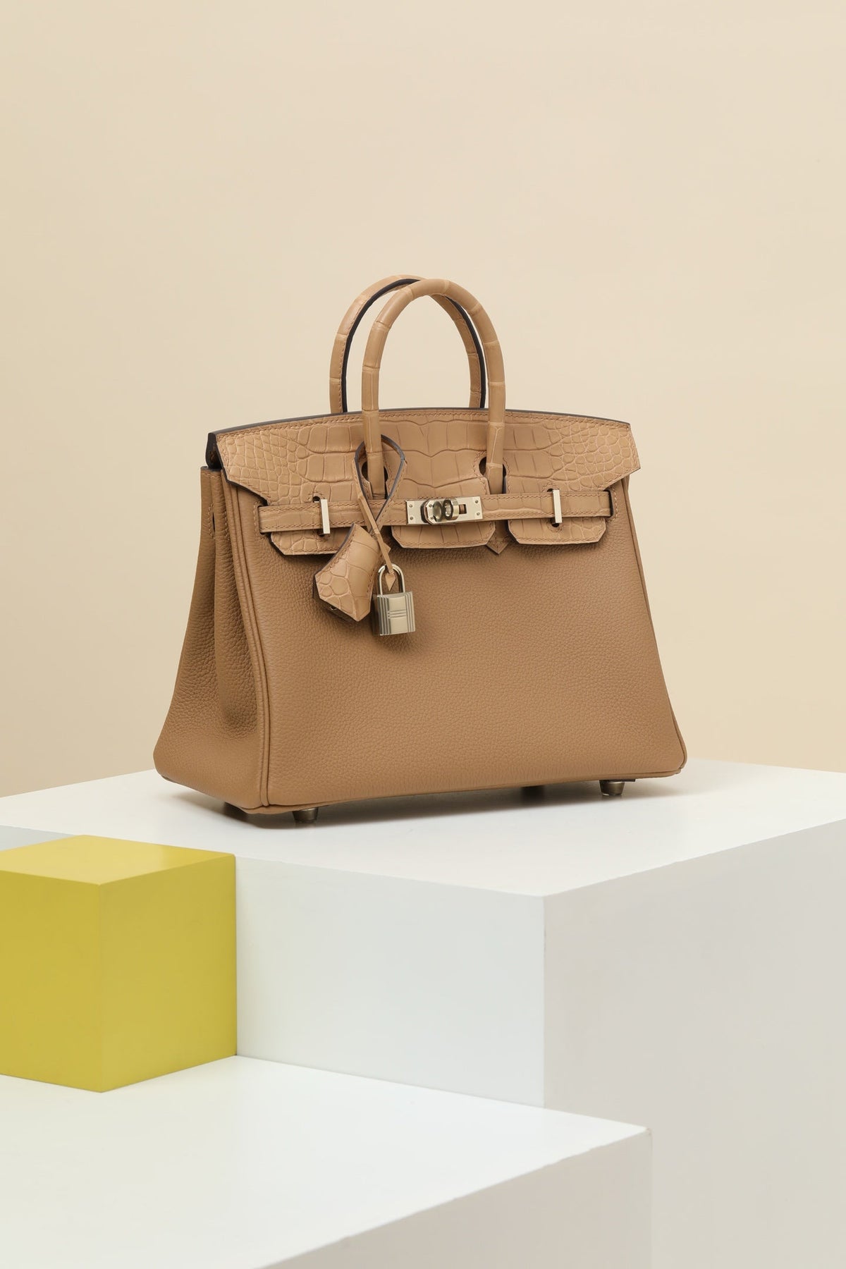 High-end Hermes 2026 Birkin Bag 30cm Milk Tea Togo And Crocodile Leather