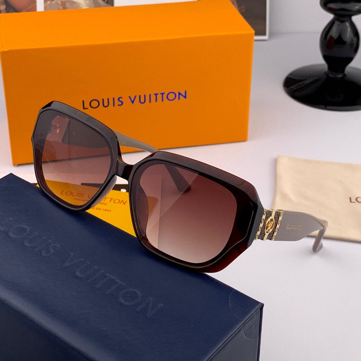 SQUARE SUNGLASSES L8551 IN ACETATE