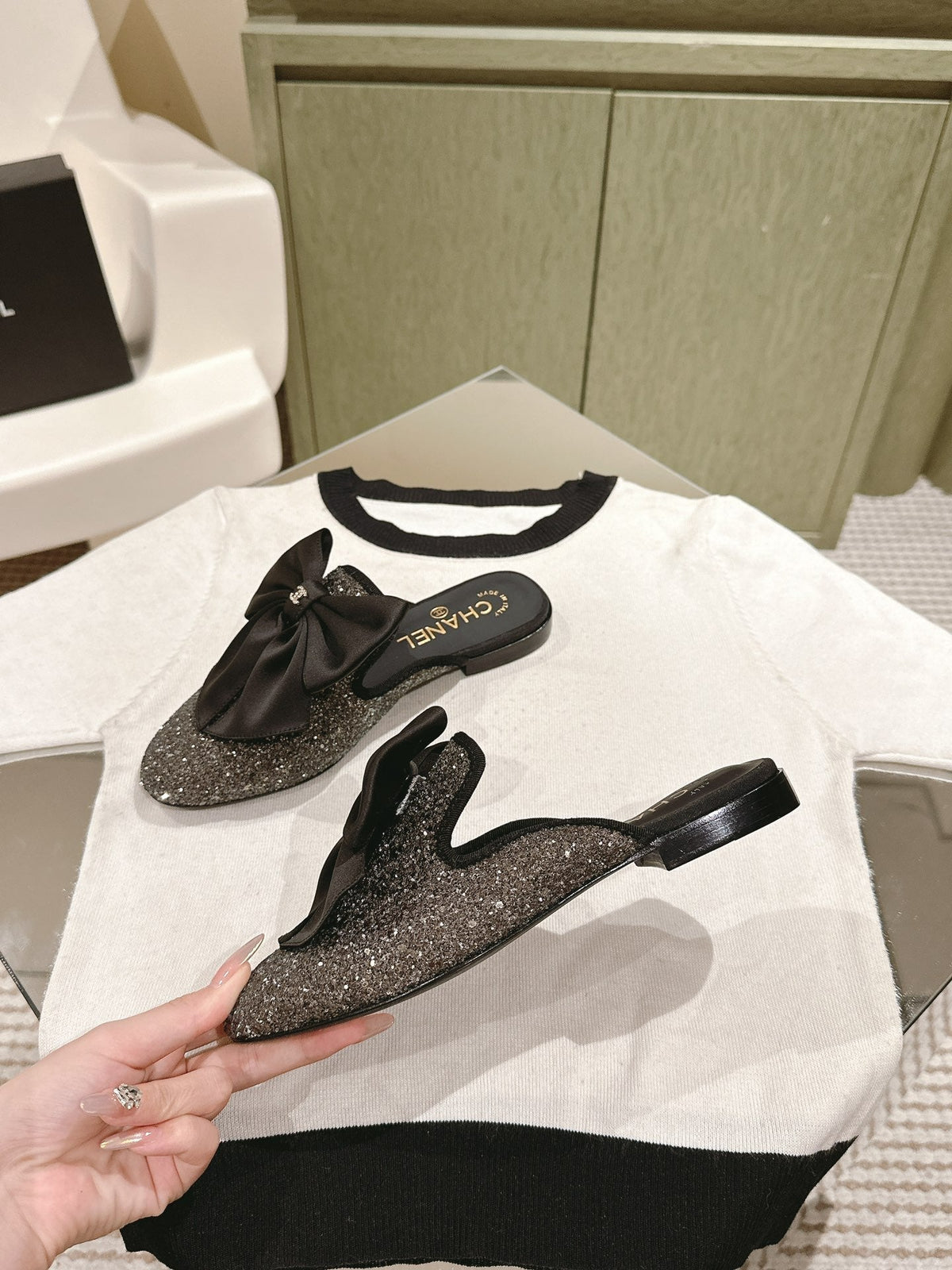 CC JEWELED MULE WITH SILK BOW AND BLACK LAMBSKIN