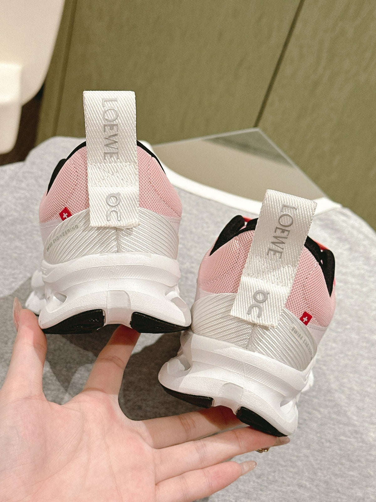 Loewe 2025  x Running Cloudtilt2.0 Sneaker White Pink Mesh Rubber 556020