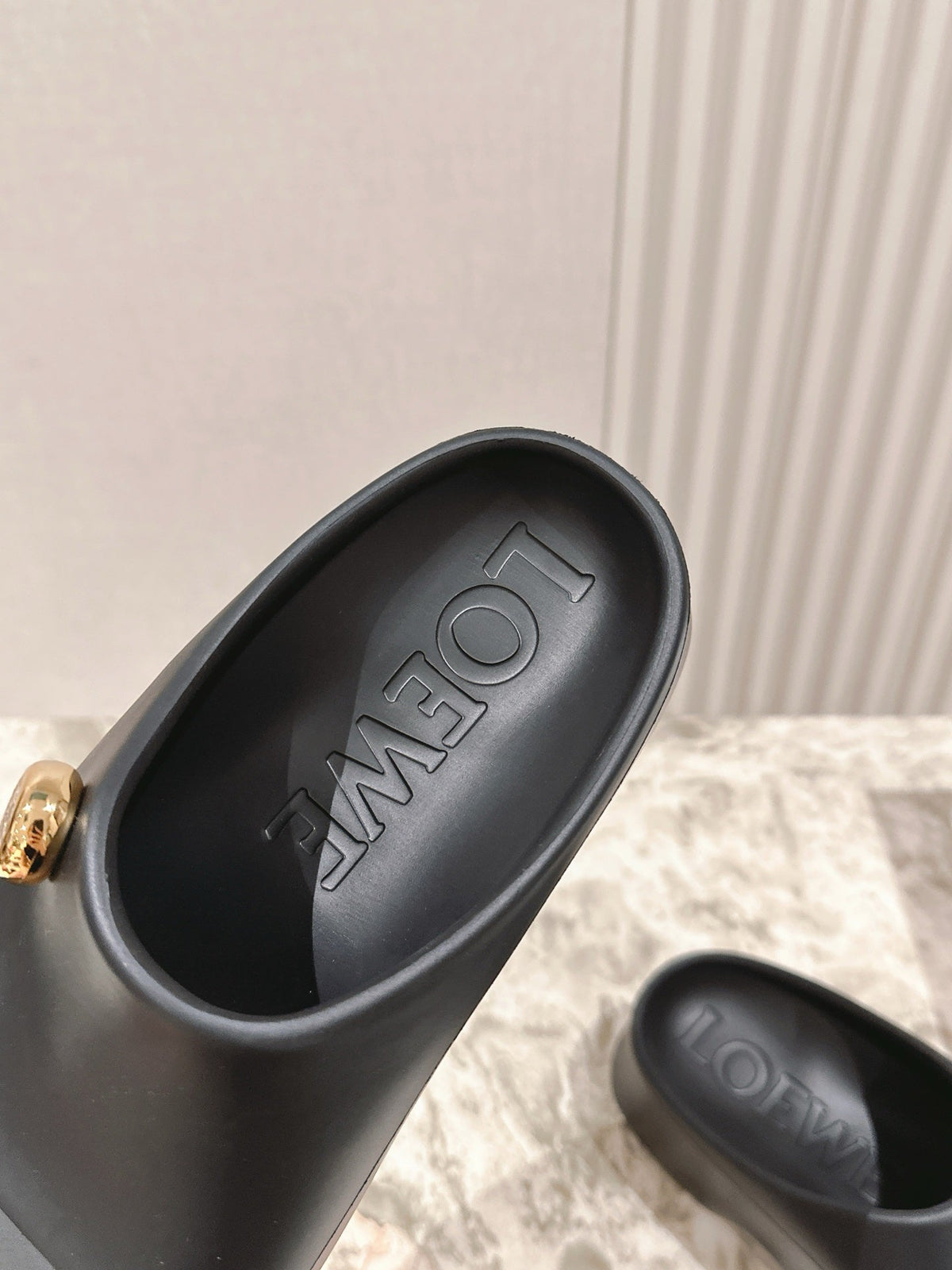 Loewe Foam Pebble Slide Black Rubber 306796
