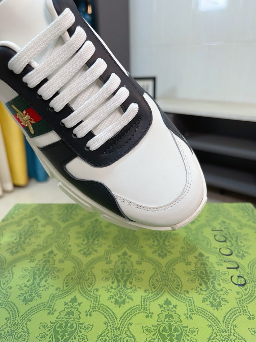 GG Men's ACE Sneaker White Calfskin 523323