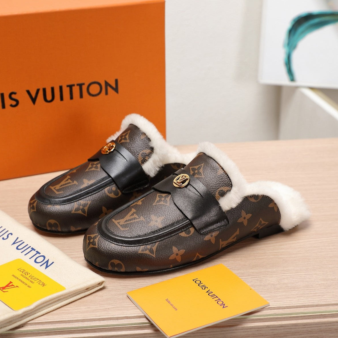LV 25C Flat Mule Caramel Brown Monogram Cowhide With white fleece 218300