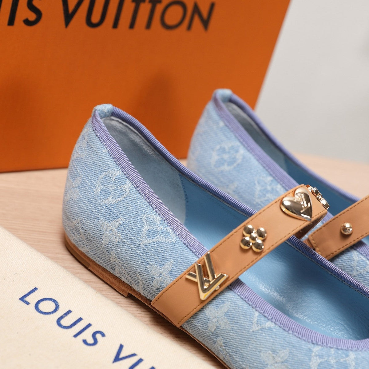 LV 25C Romy Flat Blue Pastel Monogram Denim Fabric With gold logo 218310