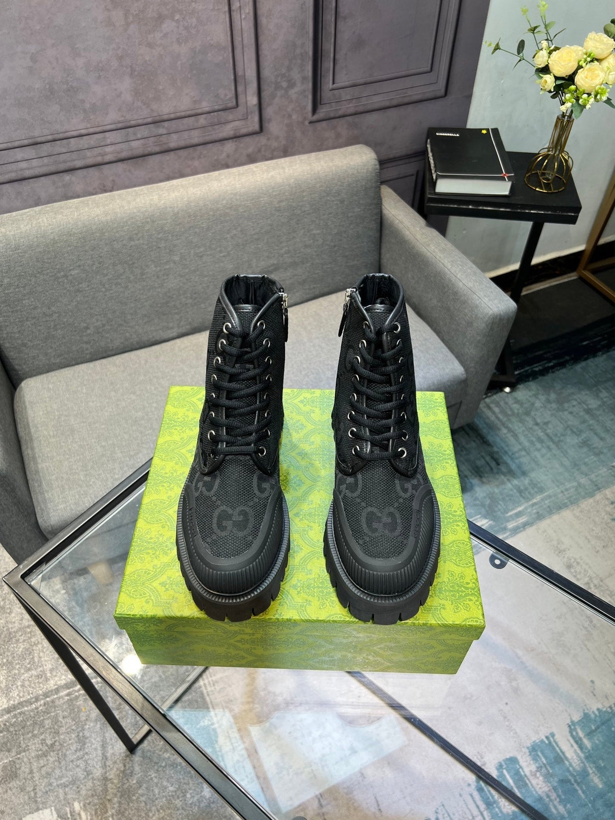 GG Men's 25 Lace up Boot Black Canvas 720797