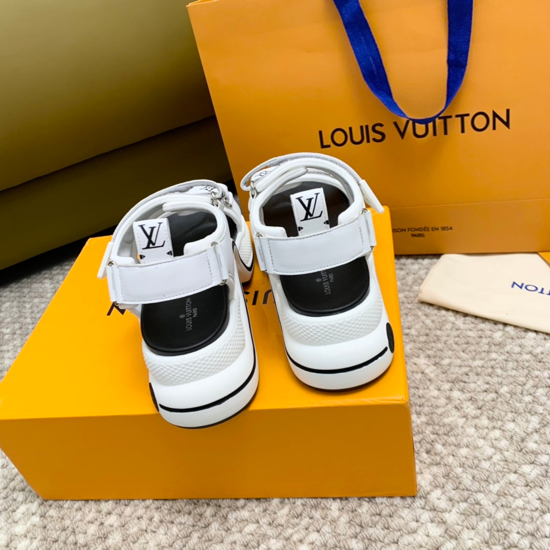 Louis Vuitton 2026 Archlight Flat Sandals 70mm Leather 787683