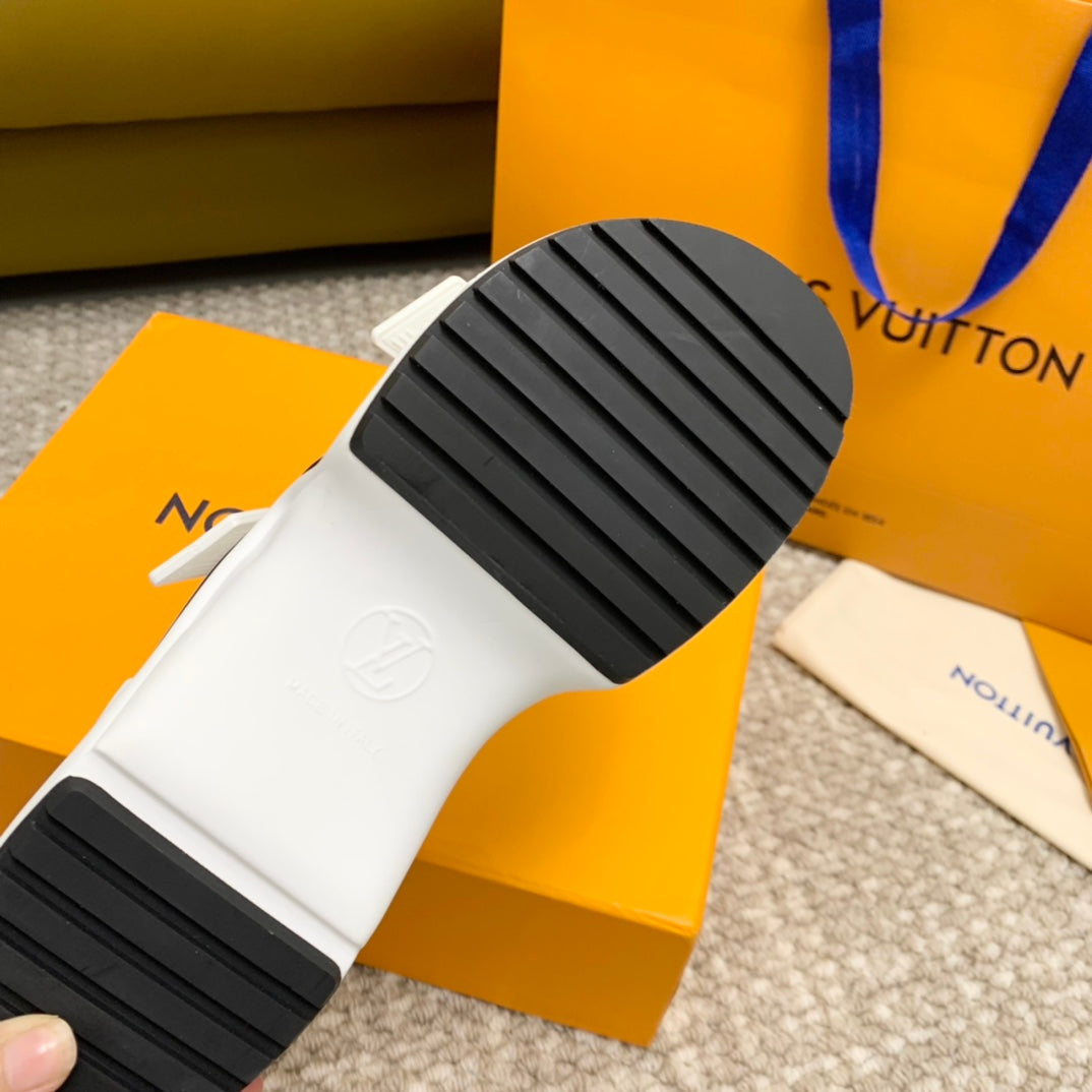 Louis Vuitton 2026 Archlight Flat Sandals 70mm Leather 787683