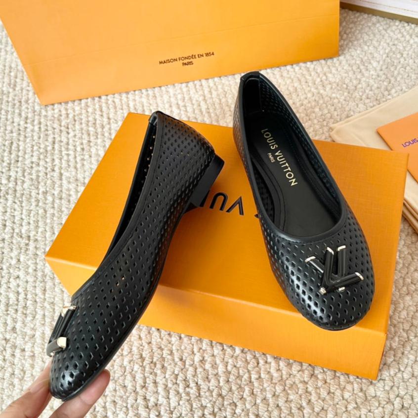 LV Shake Flat Ballerina Black Cowhide
