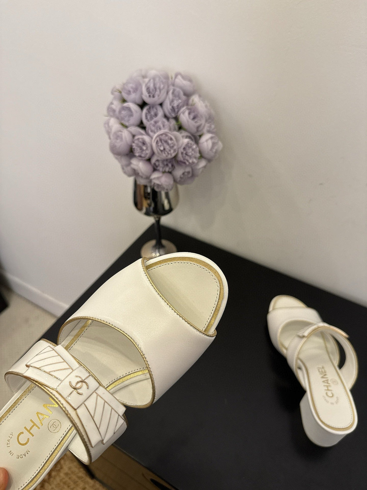 CC 25 Mule White Calfskin 365811