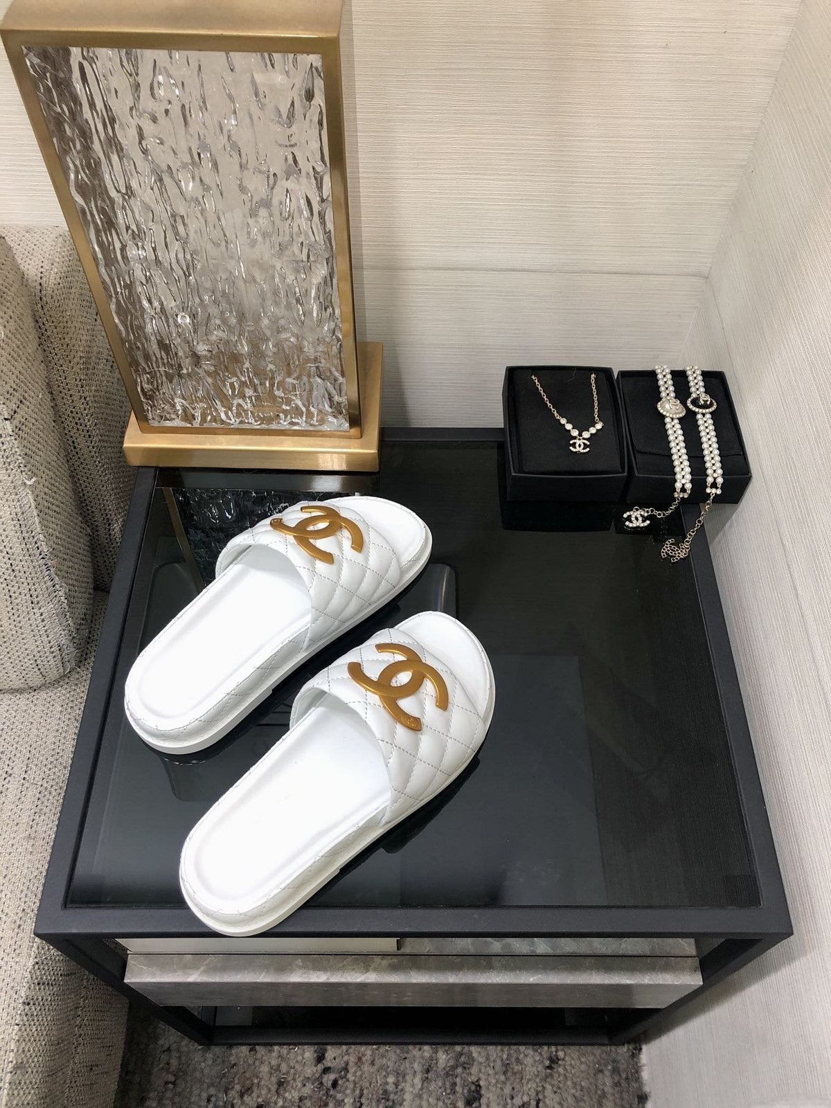mule sandal 30 white quilted waxed leather